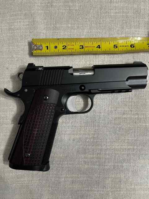 Dan Wesson 1911 45 ACP 4.25&quot; Specialist SALE!