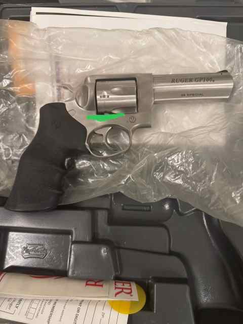 Ruger GP100 Stainless 38 special