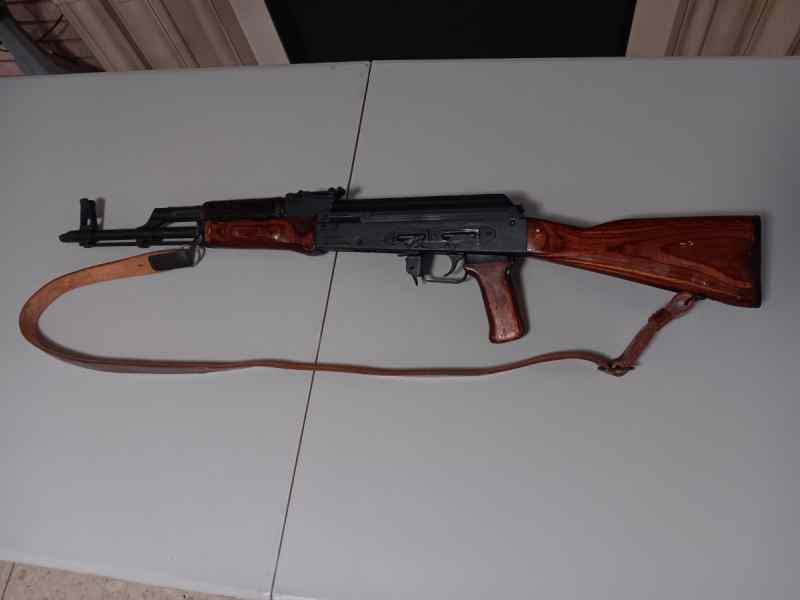 WASR 10 WITH RUSSIAN SAIGA WOOD NIB
