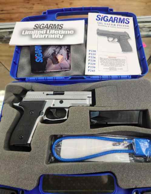 Sig Sauer P229 Elite Stainless 9mm Germany SSE