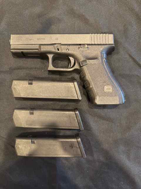 Used Glock 22 Gen 4 – .40 S&amp;W – Houston Area