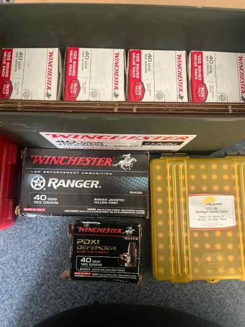 570 rounds .40 S&amp;W 