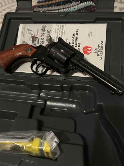 Ruger Blackhawk 45 Colt DOM 2001